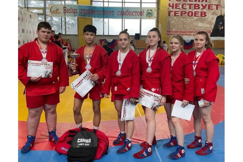 Соревнования по самбо дети